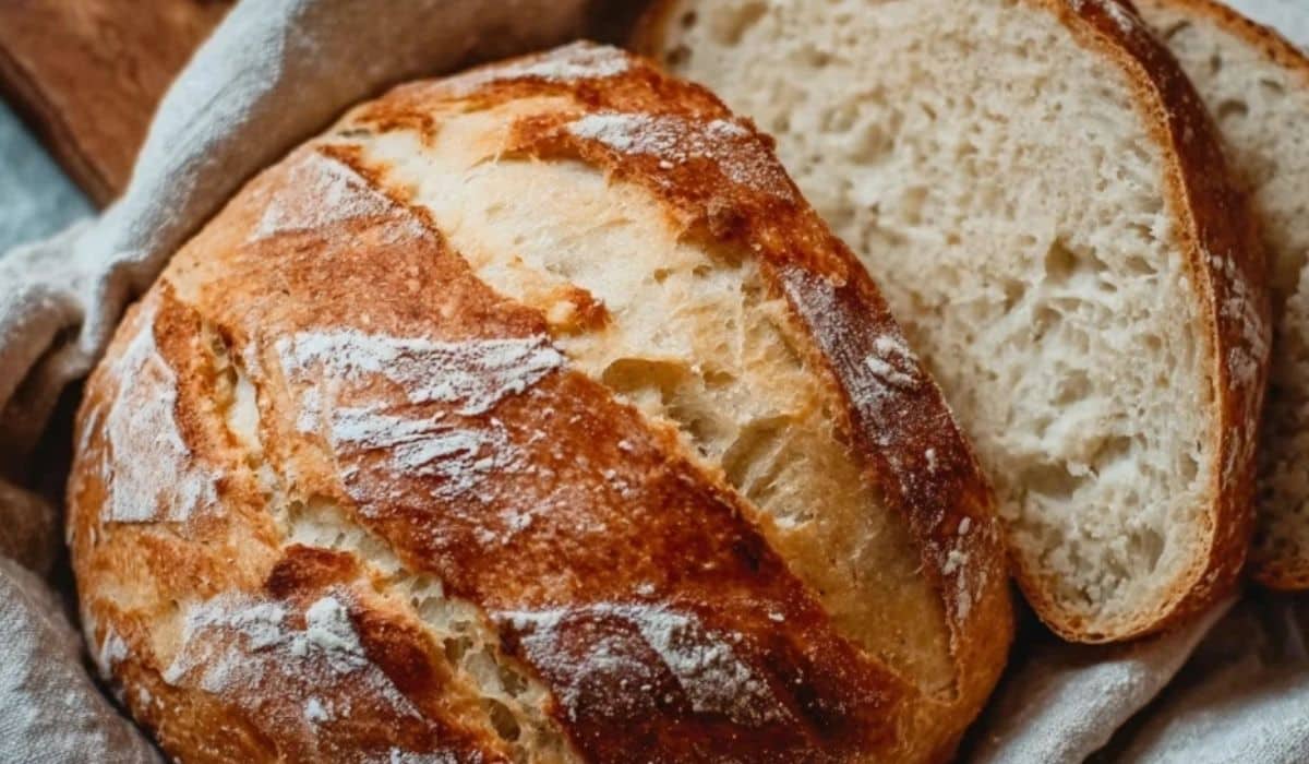 Freshly baked loaf sliced open – beginner-friendly homemade bread recipe